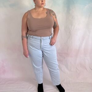 Old Navy OG Straight Light Wash Denim Women’s Size 20